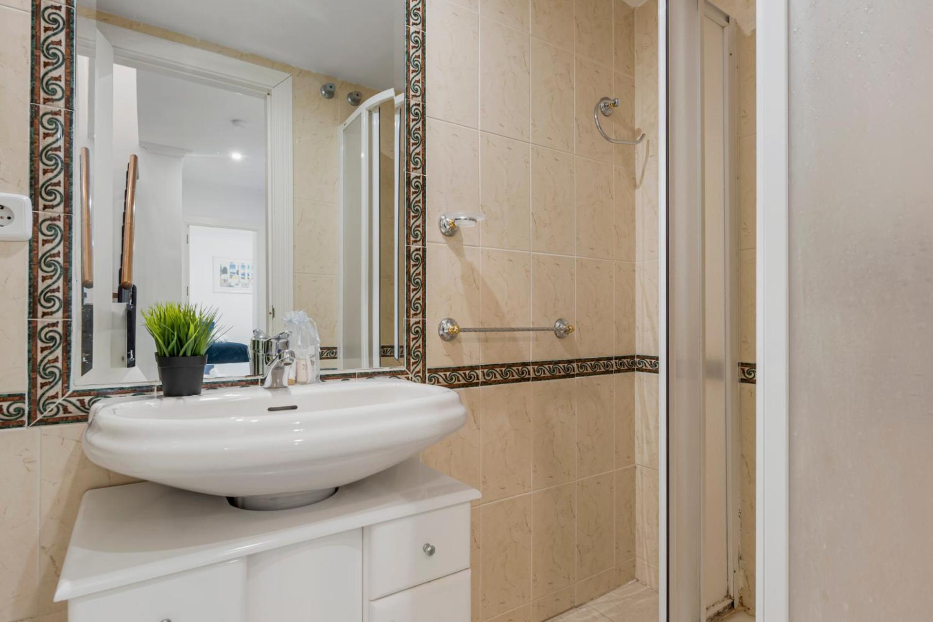Apartment Location Duplex In Puerto Banus By Costarentals - Ref M40 Marbella