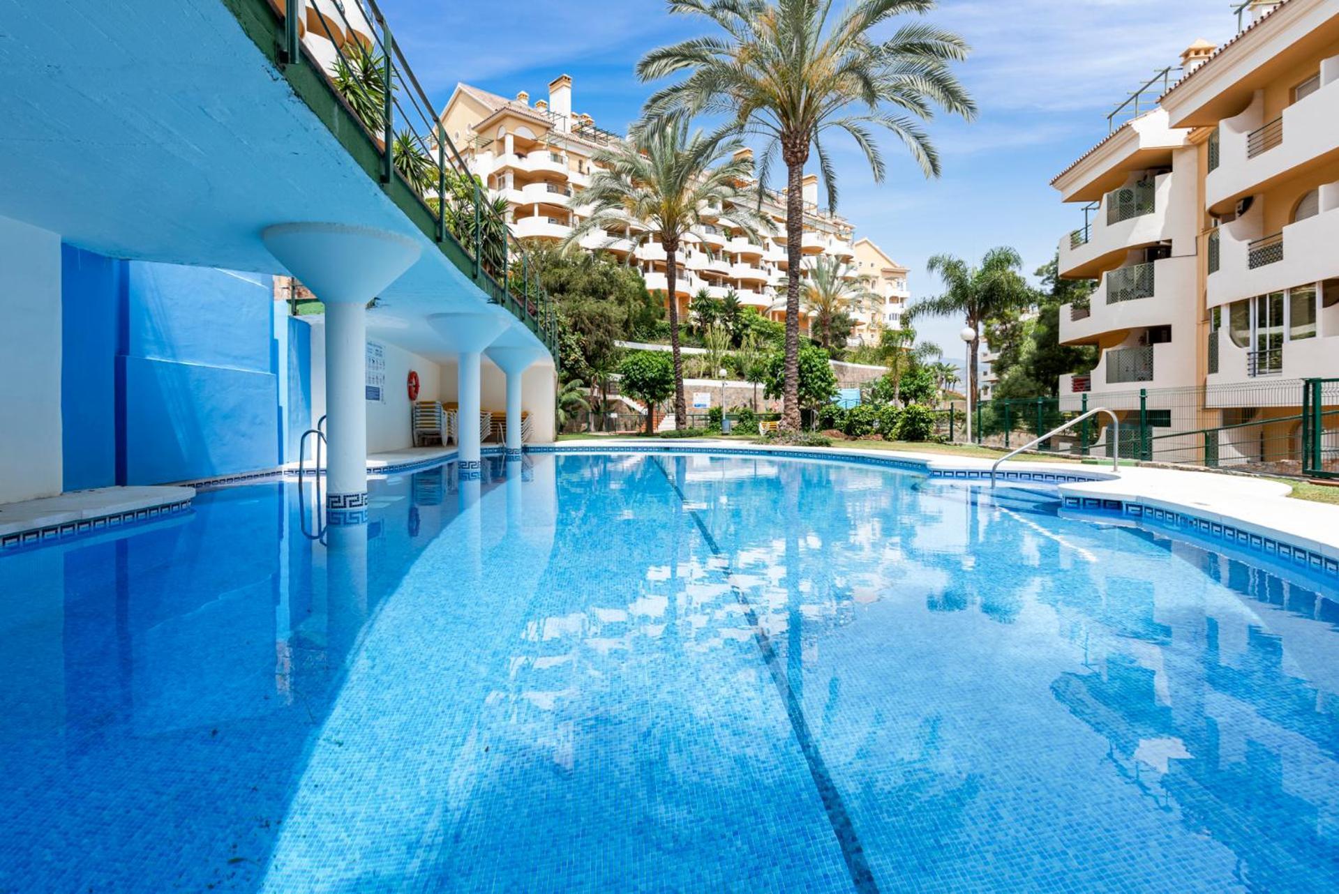 Location Duplex In Puerto Banus By Costarentals - Ref M40 *